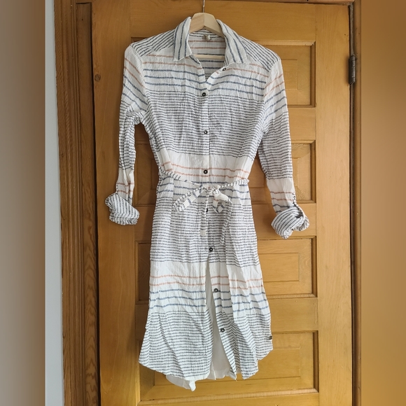 Roxy Long Sleeve Dress - Picture 2 of 3